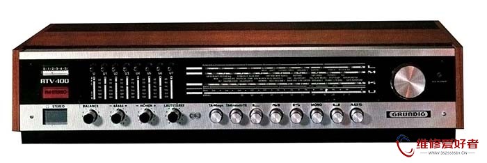根德 Grundig Studio RTV 400.jpg
