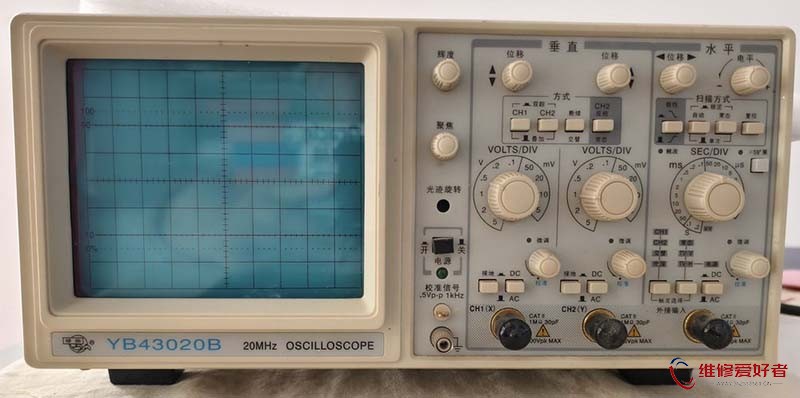 绿扬BY43020B示波器.jpg