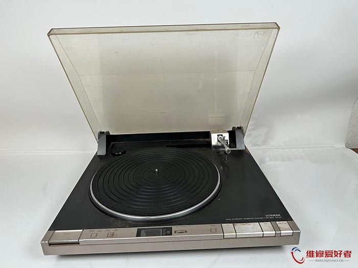 力士 Luxman PX-101.jpg