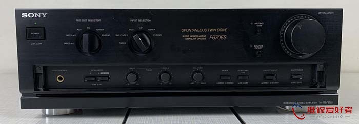 索尼 Sony TA-F670ES.jpg